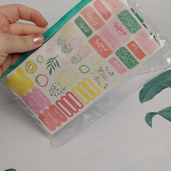 Cute Stationary Set - Picture 3 of 3